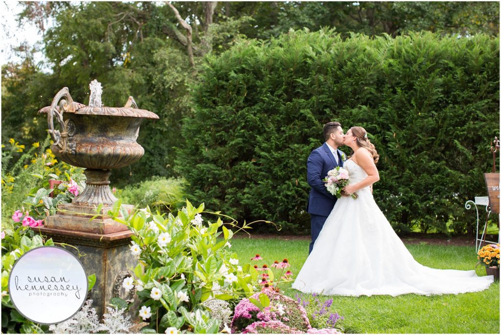 Bradford Estate Wedding Photography - Photography by Susan Hennessey