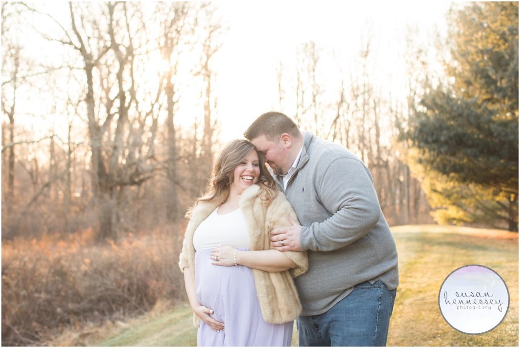 winter maternity photography, happy pregnant couple 