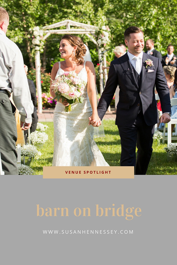 Couple says "I do" at outdoor ceremony at Barn on Bridge