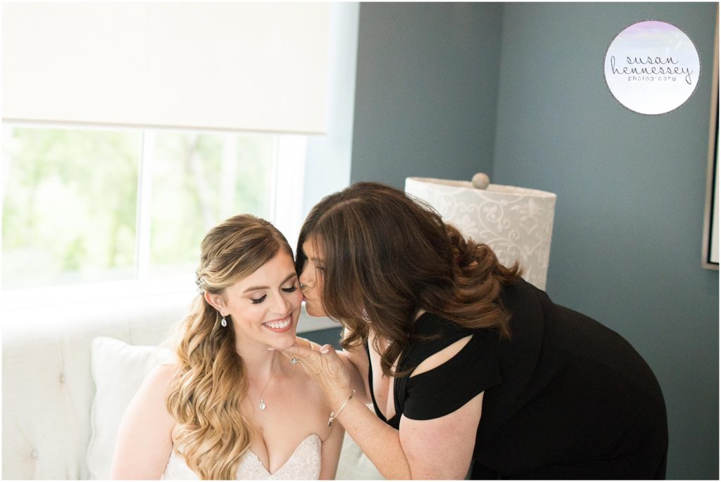 Bride and her mother have special moment