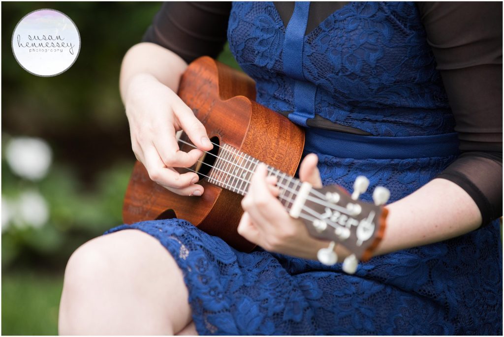 ukulele played at wedding