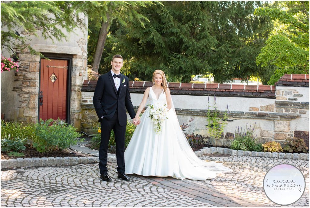 Bride and groom portraits at pleasantdale chateau wedding