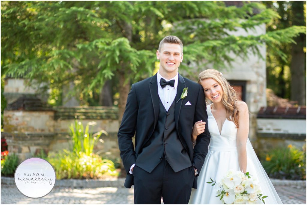 Bride and groom portraits at pleasantdale chateau wedding
