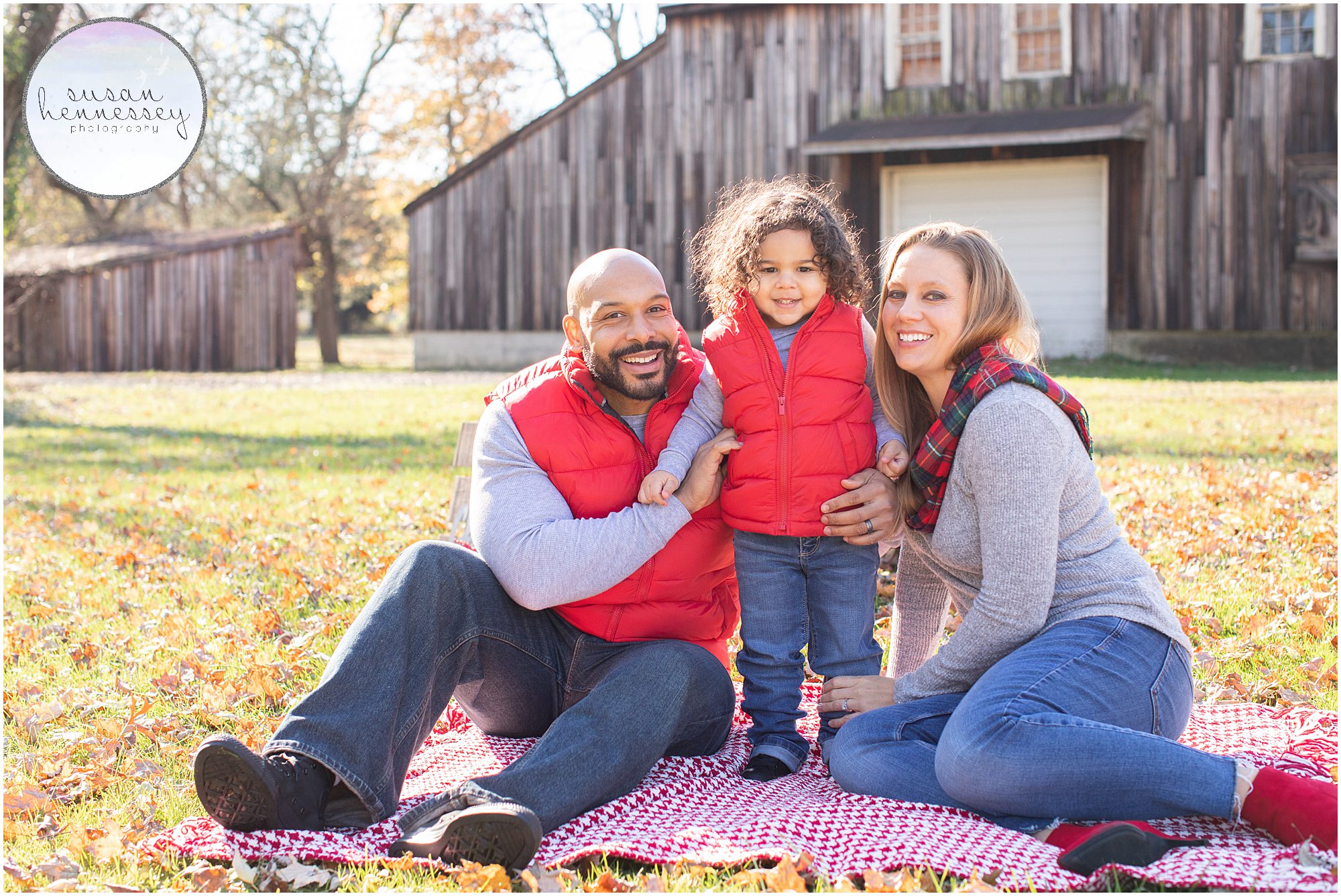 2018 Holiday Family Photography by Susan Hennessey Photography
