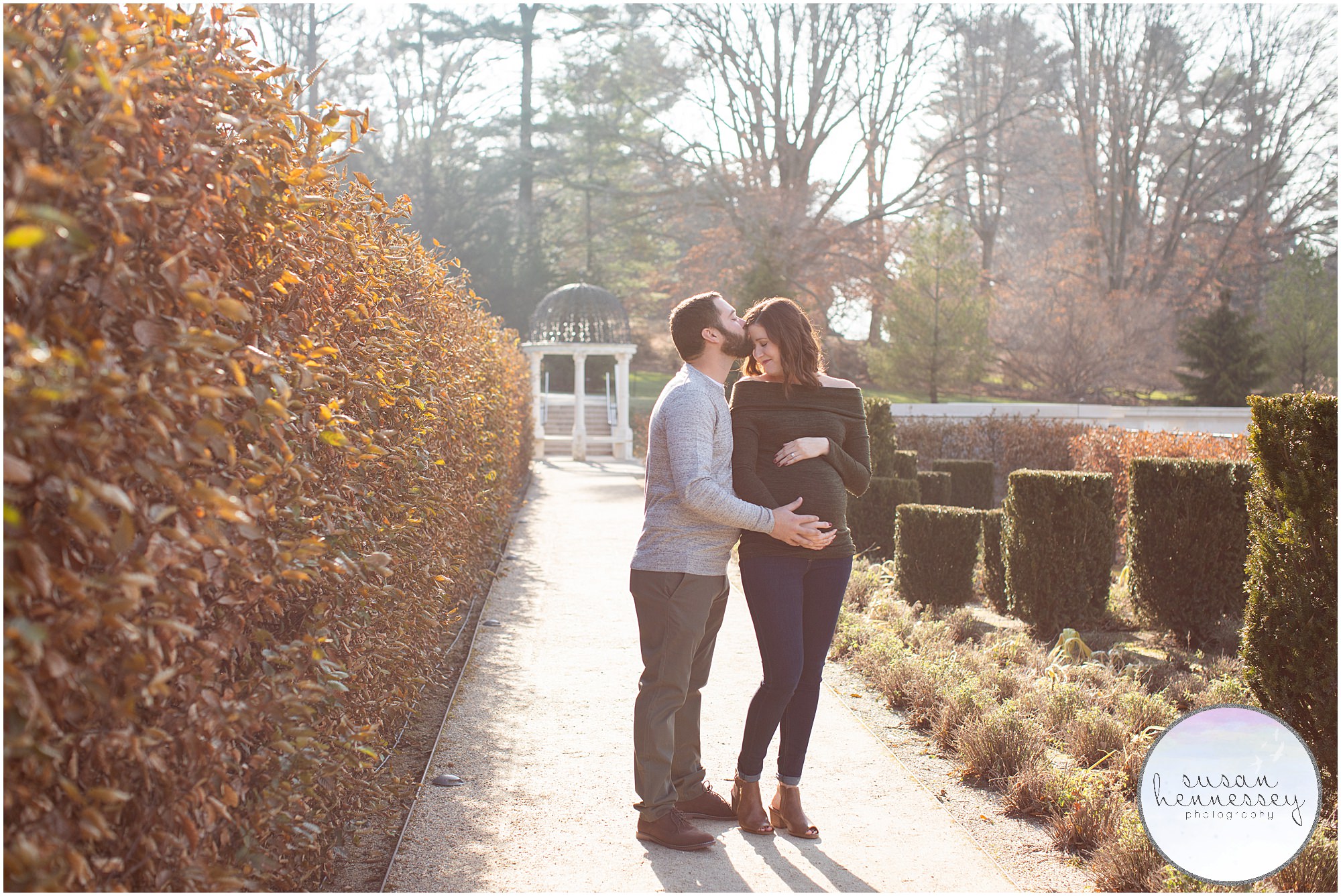 South Jersey Maternity Photographer at Longwood Gardens