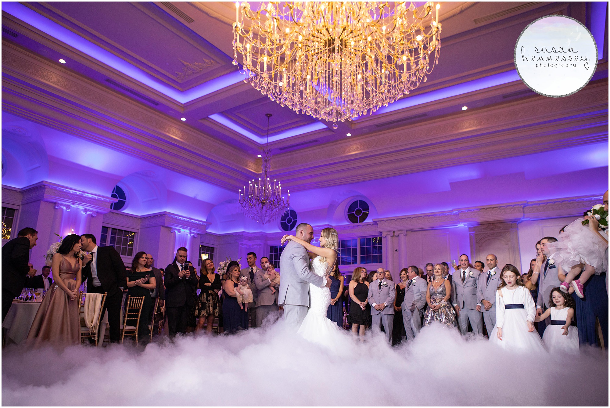 First dance in the clouds at Park Chateau