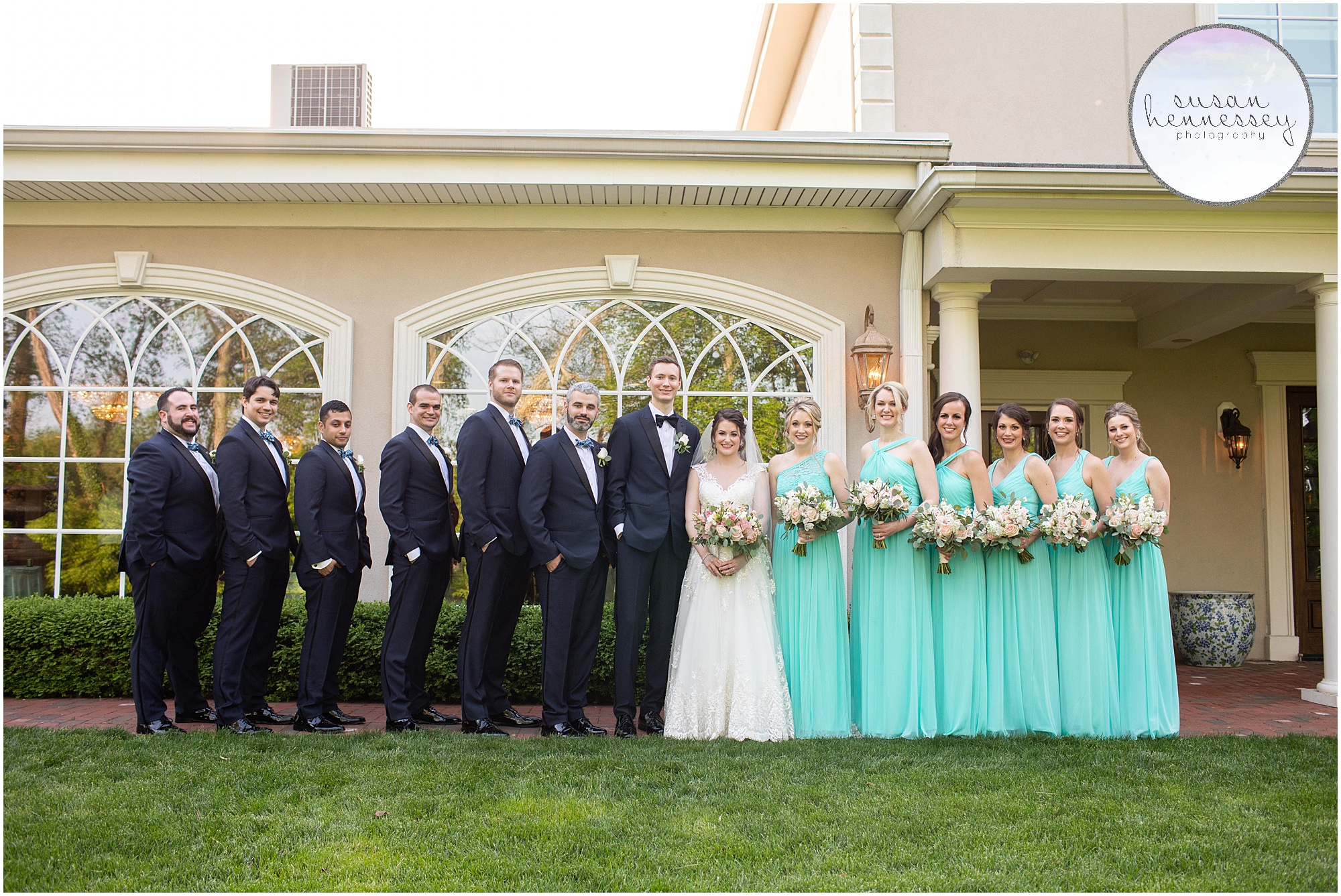 Bridal Party in mint and navy at wedding venue in Hainesport, NJ