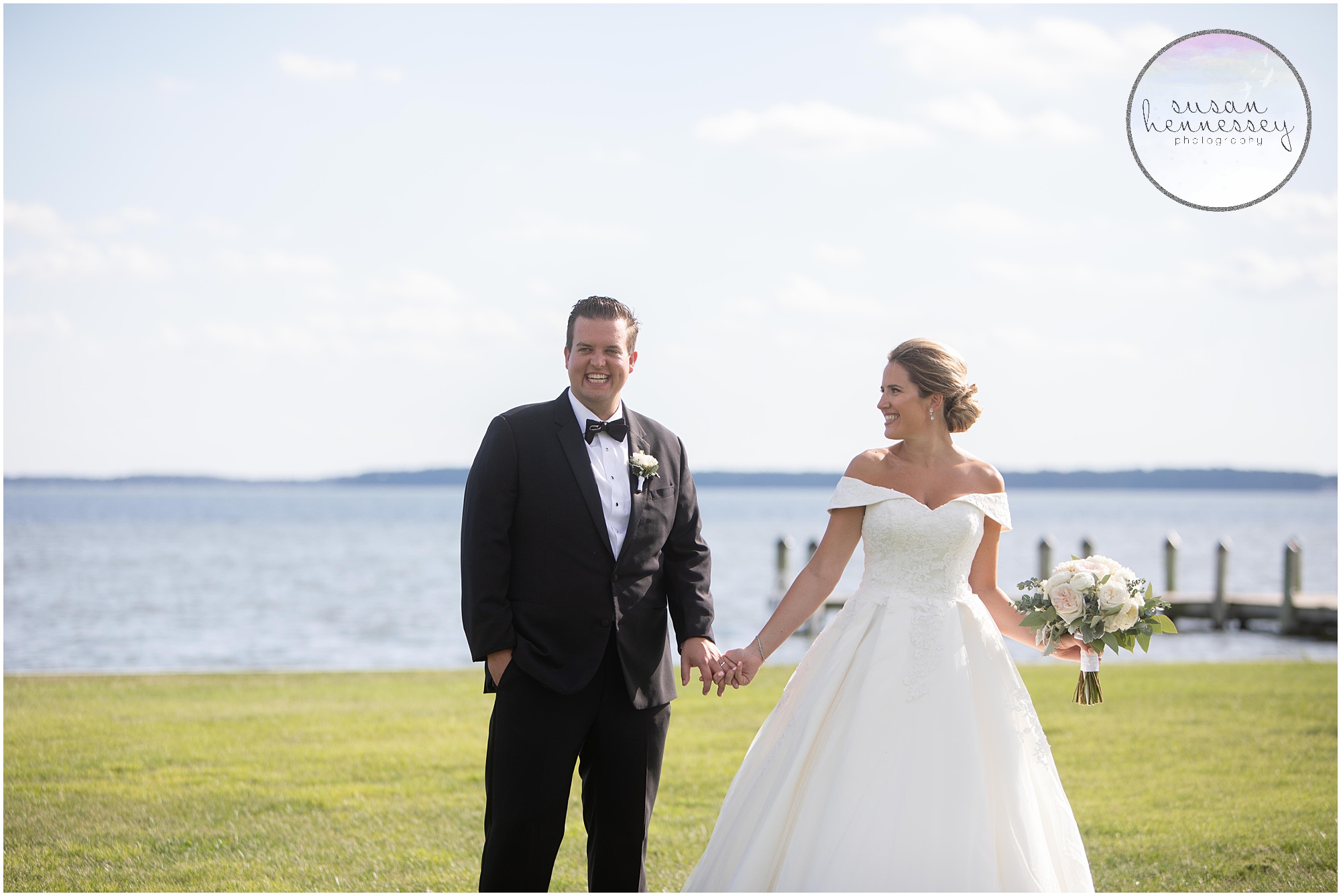 A bride and groom on oceanfront golf course in Delaware