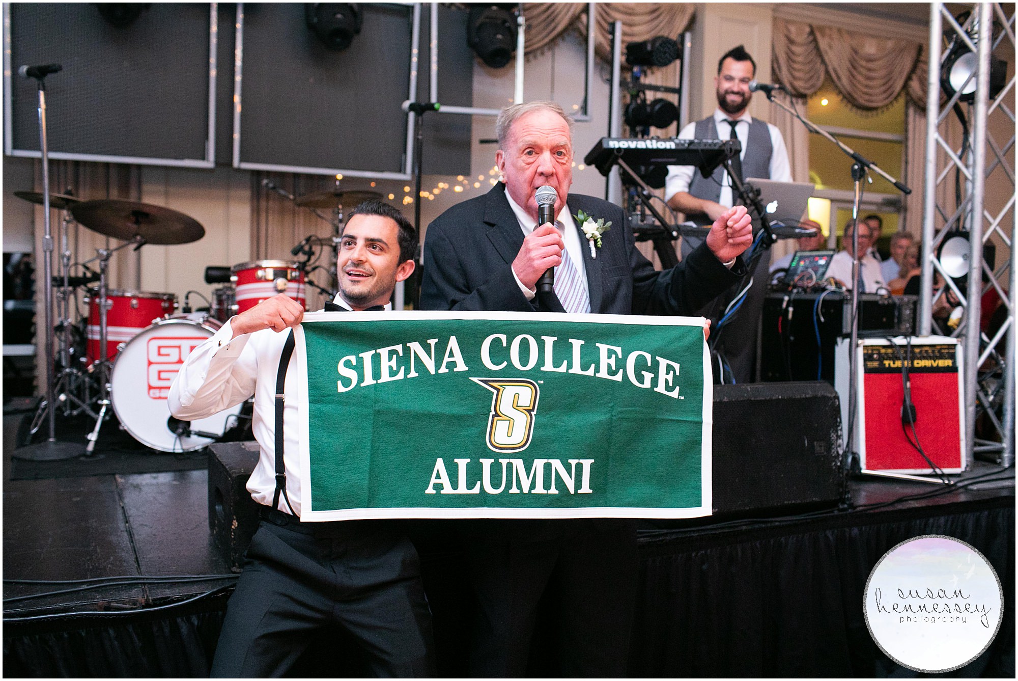 Siena college alumni at wedding