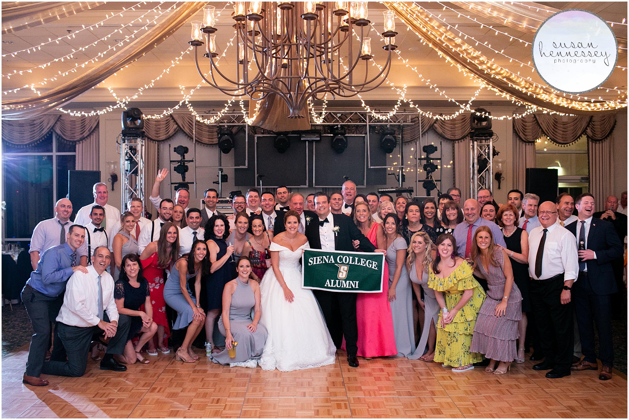A Siena College Alumni photo at wedding reception