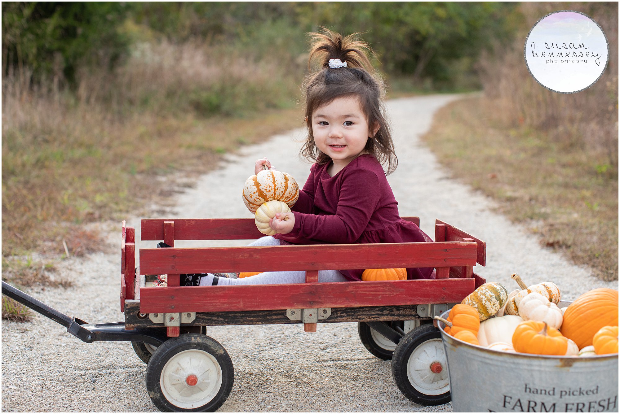 Fall family sessions at Boundary Creek 