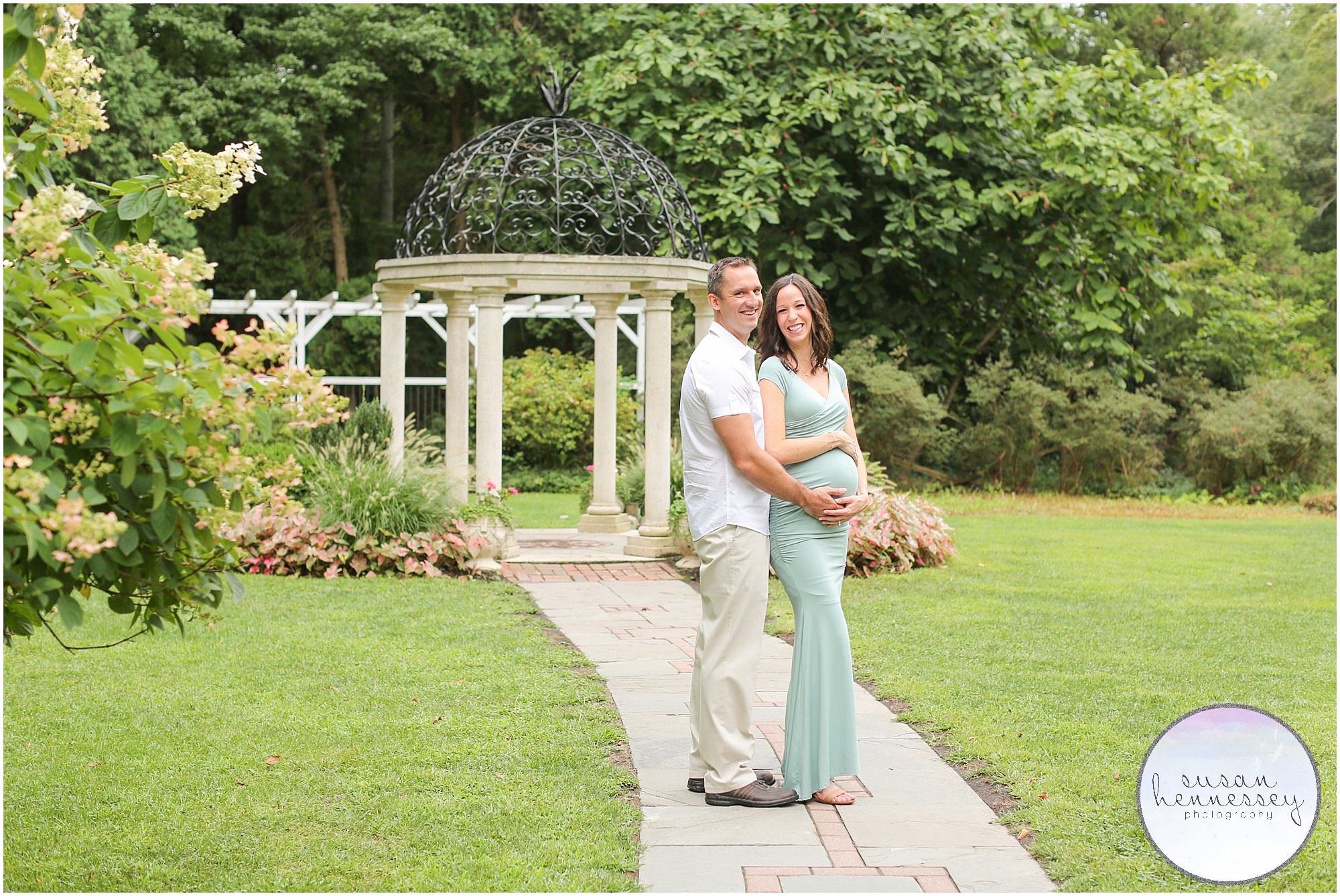 Expectant mother and her husband at their South Jersey maternity session