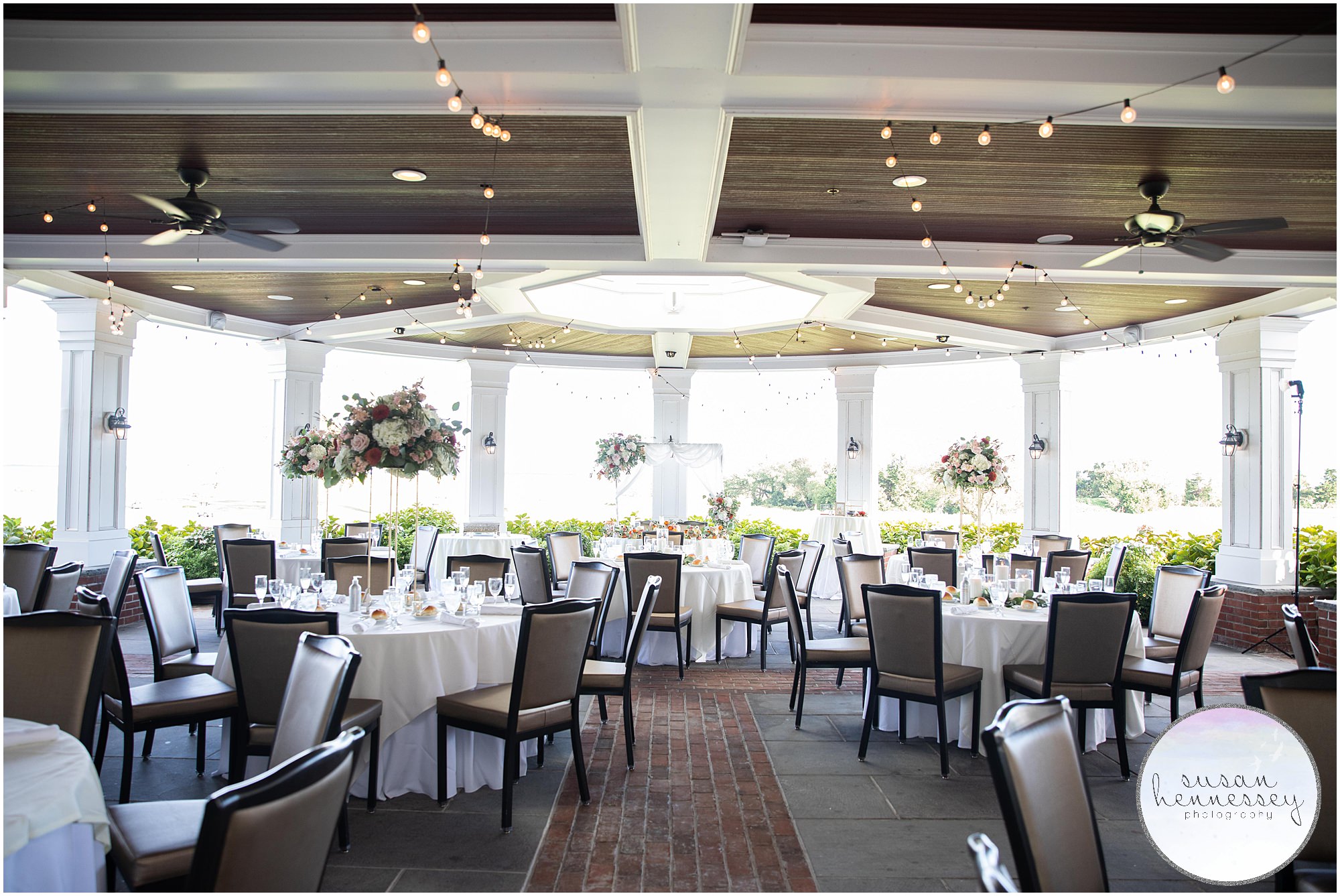 The outdoor reception space at Atlantic City Country Club