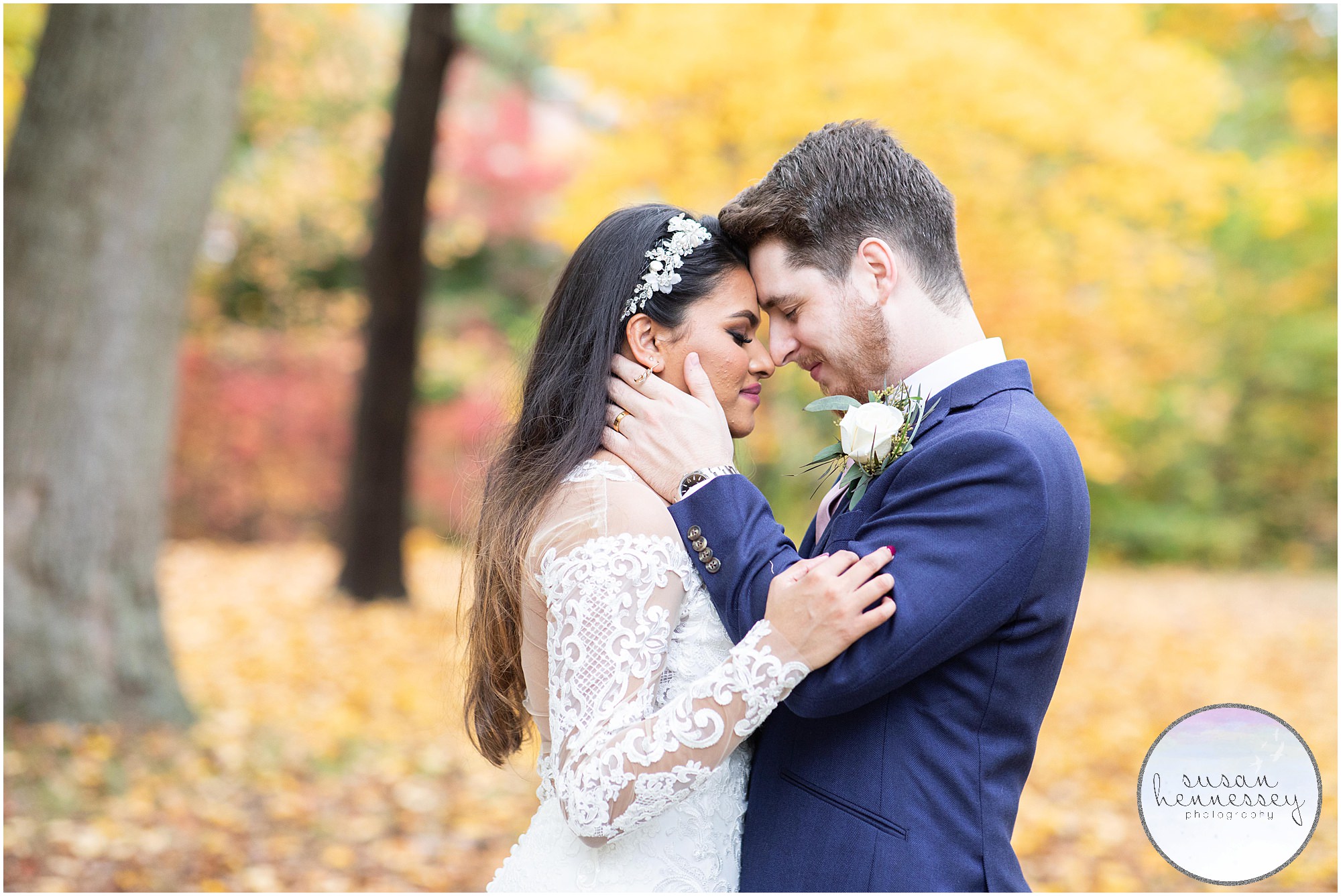 Peak Fall foliage in Moorestown at South Jersey microwedding