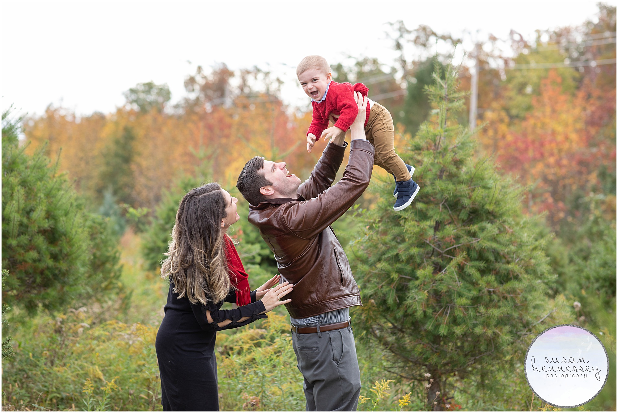 An Xmas Tree Farm is the perfect location for your South Jersey holiday family photo session