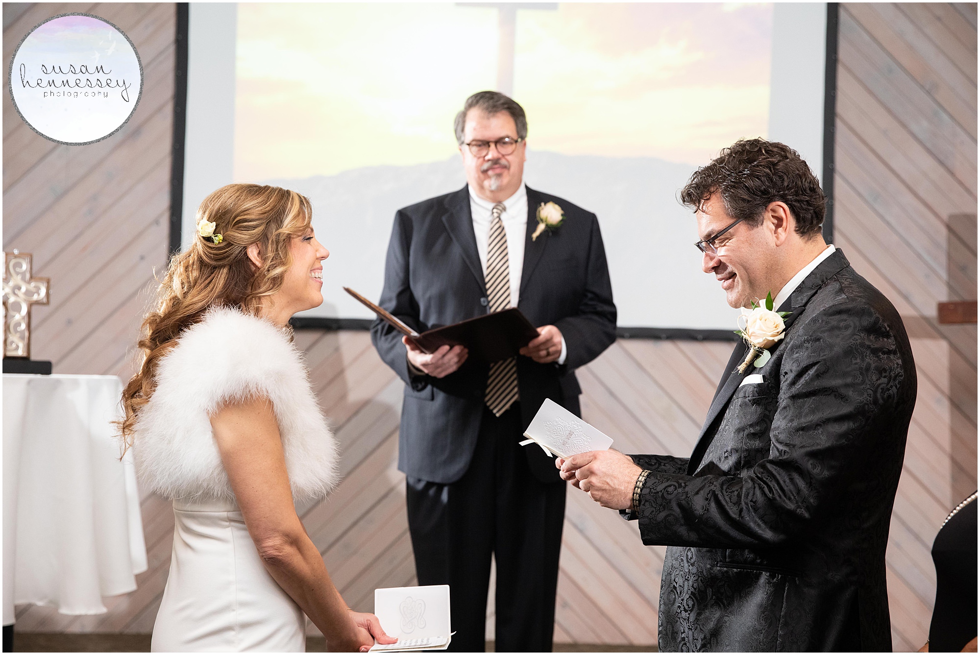 A winter microwedding at the Fellowship Alliance Chapel in Medford, NJ