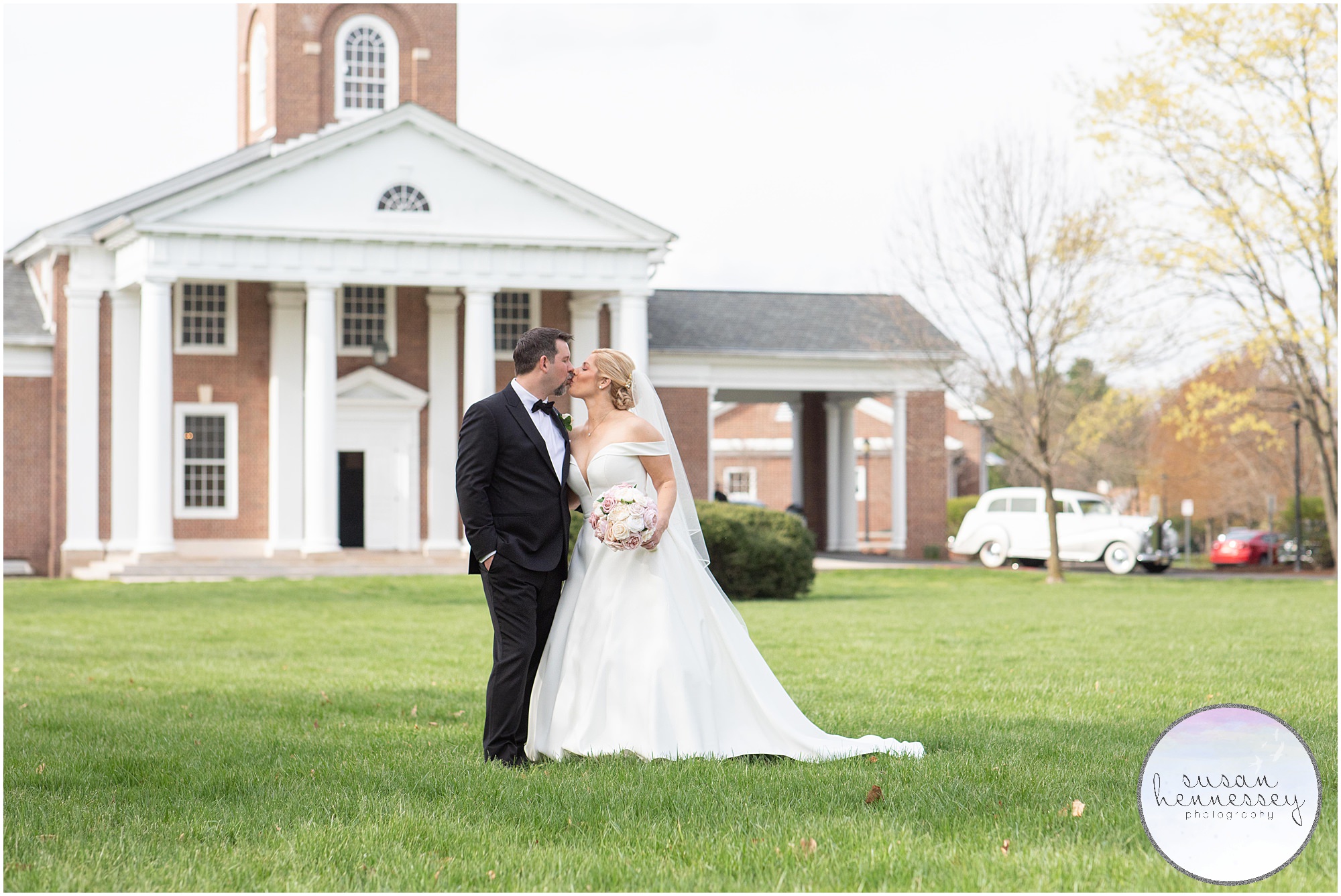 Planning a Micro Wedding? The First Presbyterian Church of Moorestown is a stunning backdrop to say "I do"