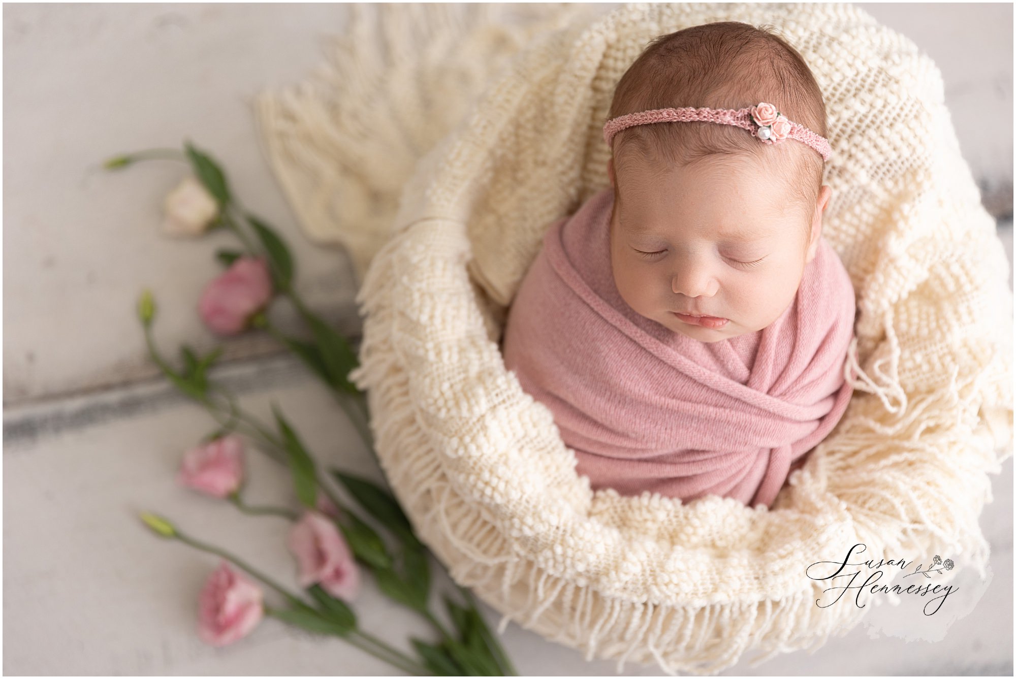 South Jersey newborn photography by Susan Hennessey Photography