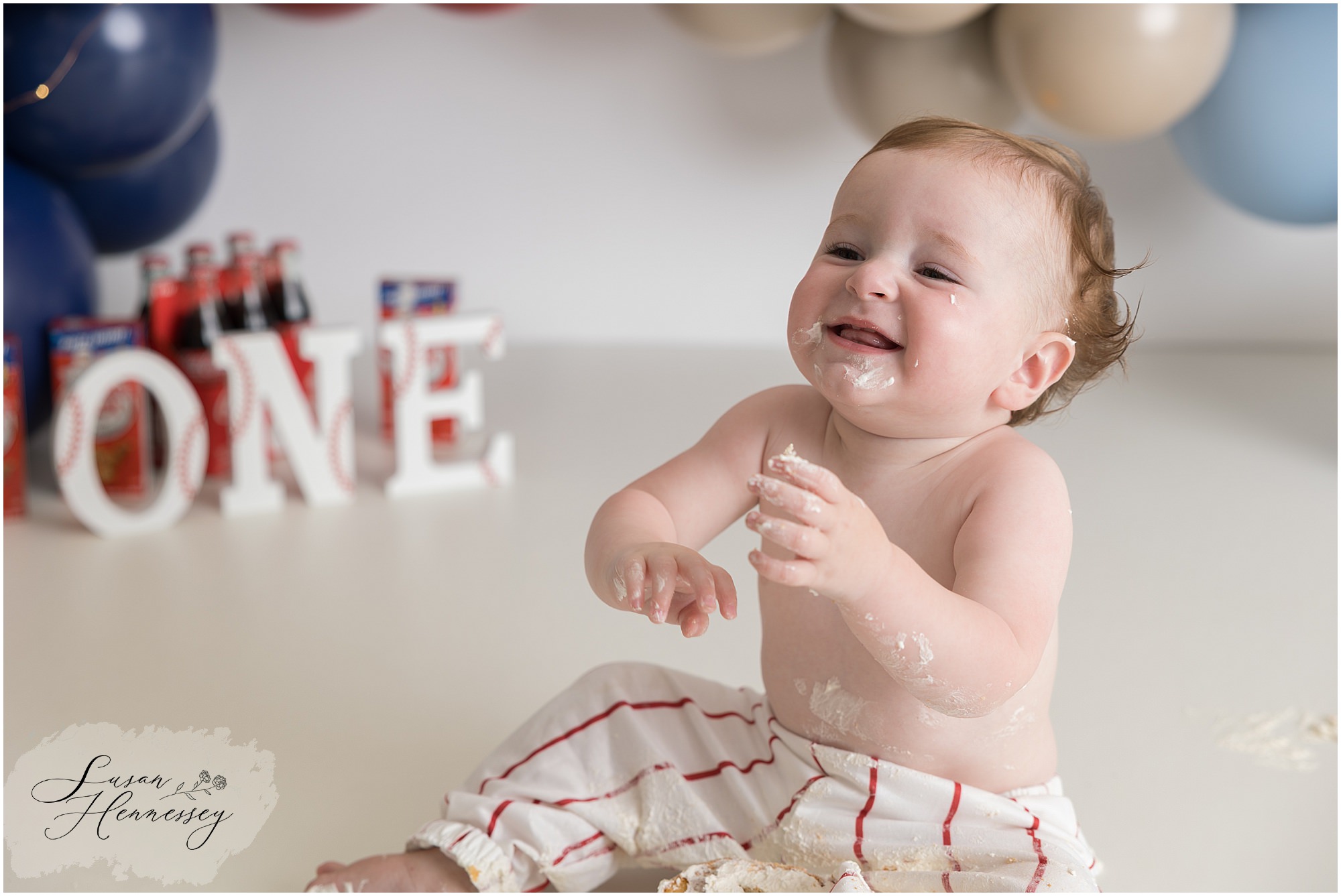 baby cake smash baseball themed studio session