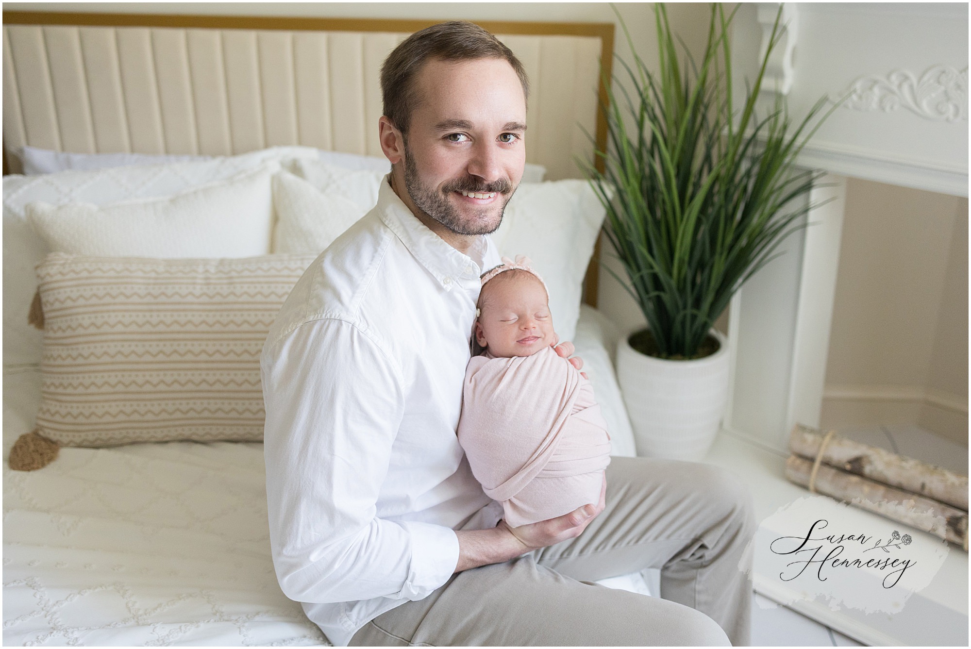 father and newborn daughter portrait South Jersey newborn photography
